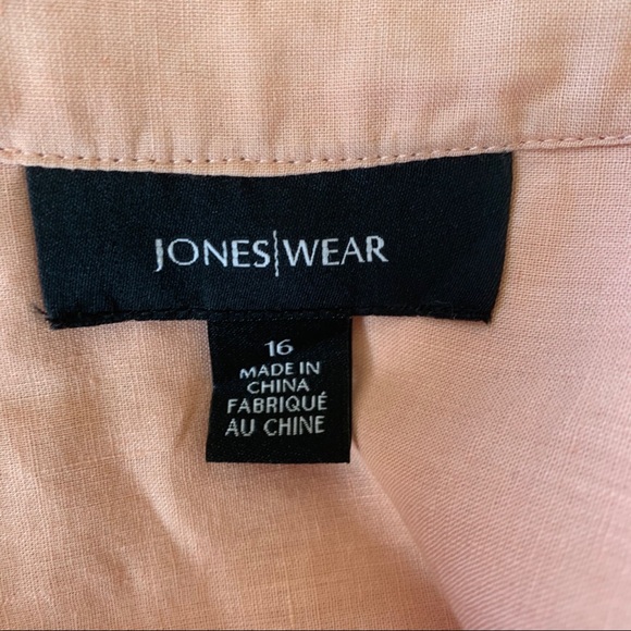 Linen blend button up blouse - Picture 5 of 5